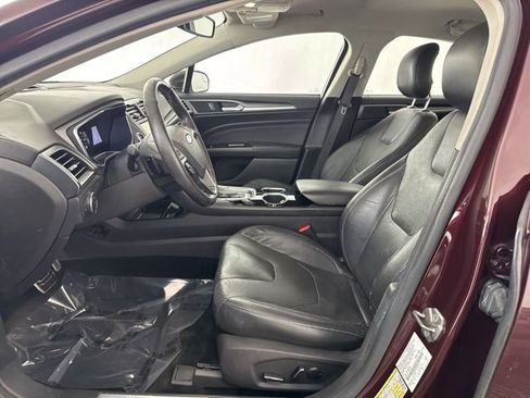 Used 2013 Ford Fusion Titanium image 23