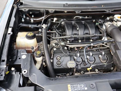 Used 2018 Ford Flex Limited image 39