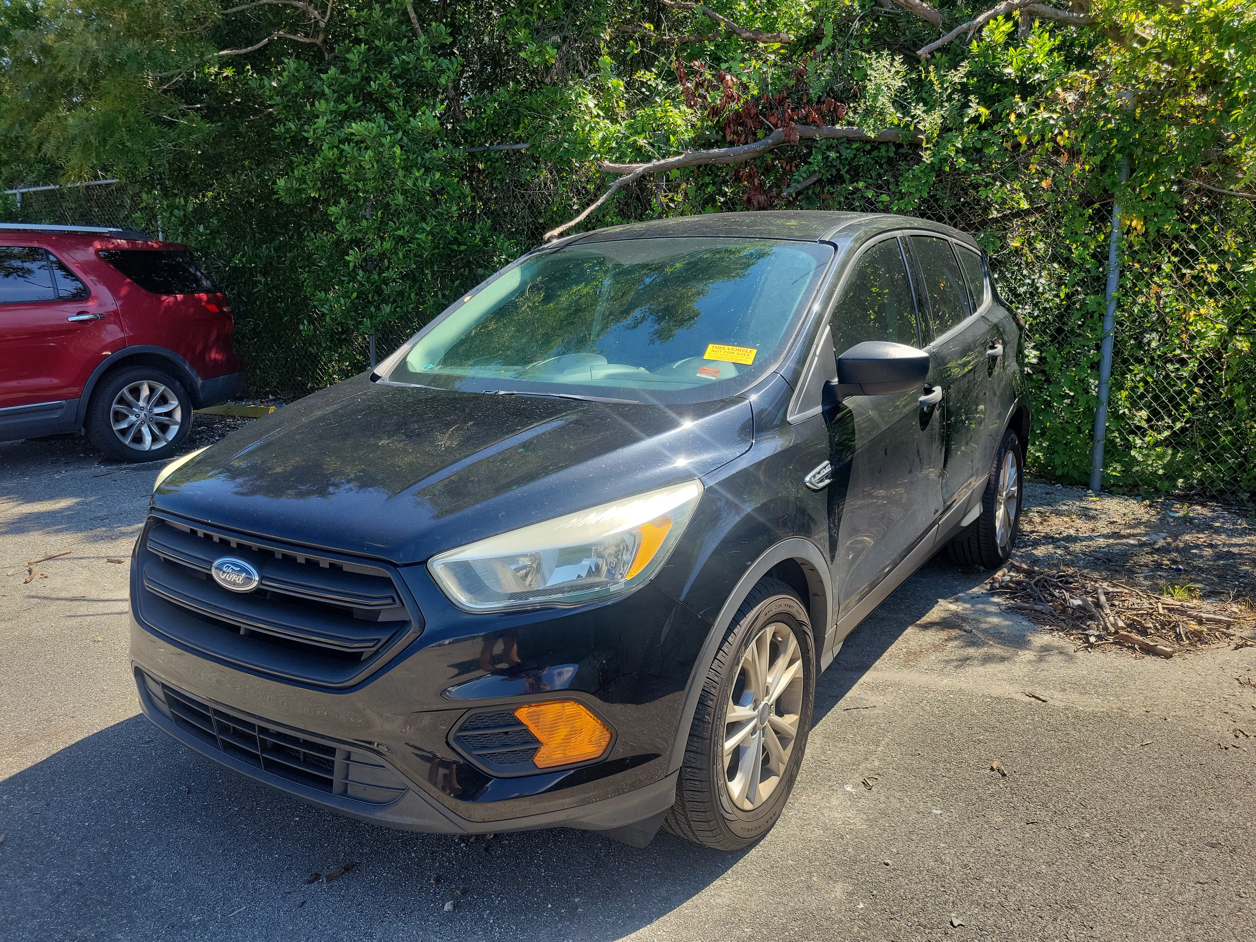 Used 2017 Ford Escape S FWD image 1