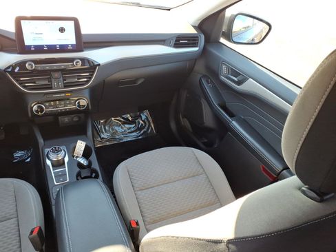 Used 2022 Ford Escape SE w/ Convenience Package image 12