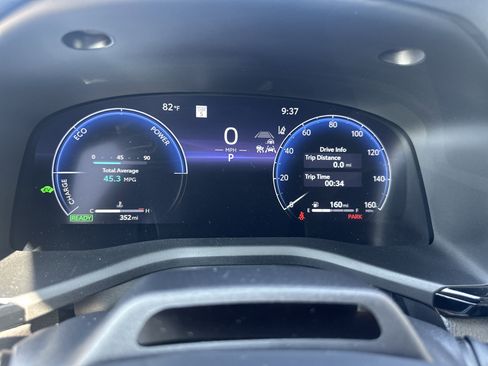 Used 2026 Toyota Camry XLE w/ Premium Plus Package FWD image 16