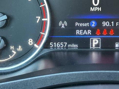 Used 2024 Nissan Altima 2.5 SR FWD image 29