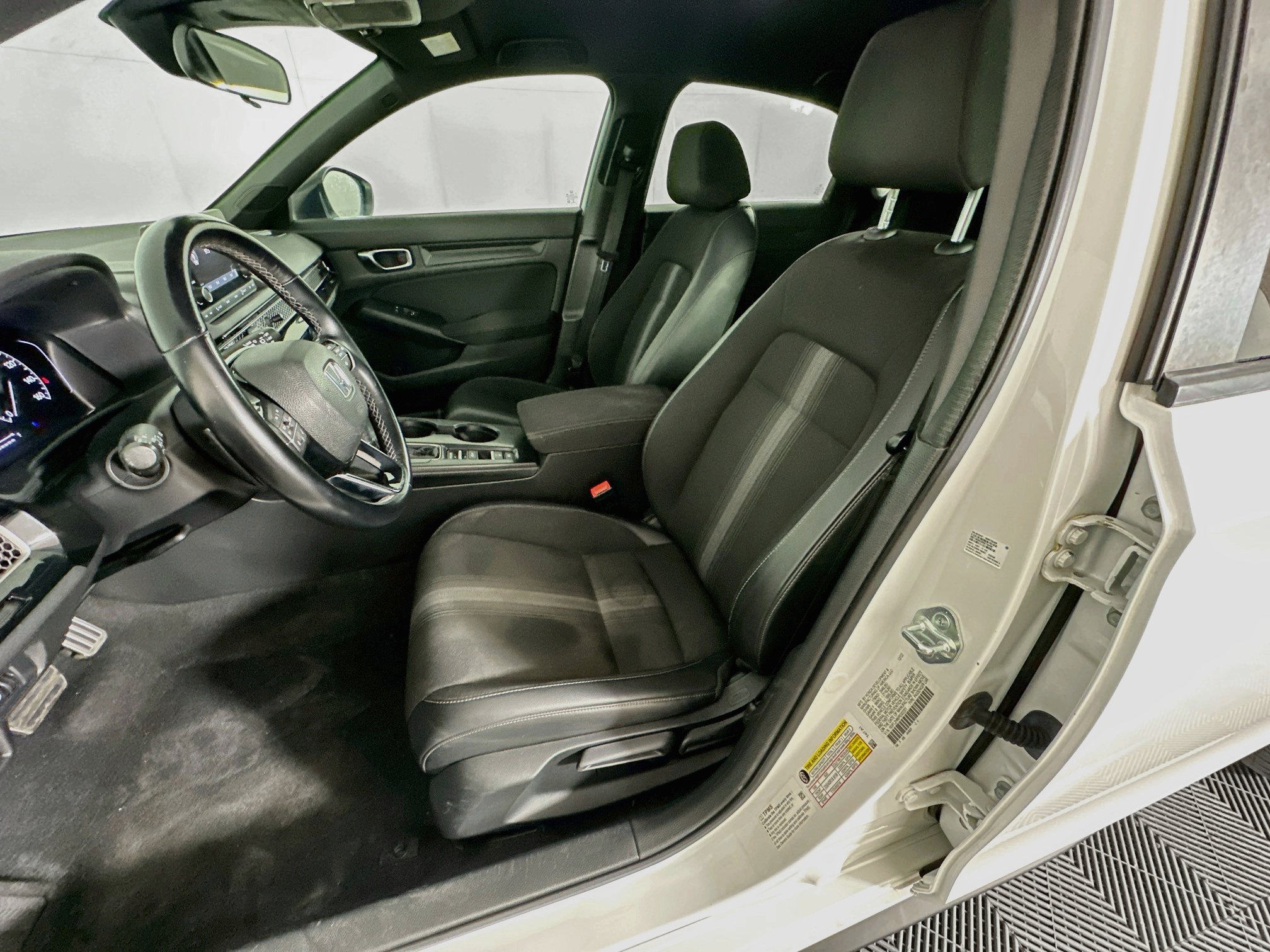 Used 2023 Honda Civic Sport image 13