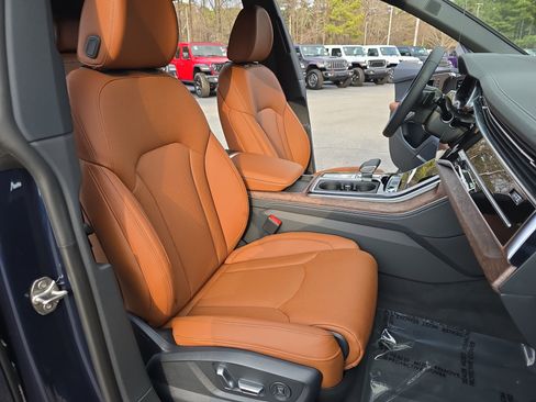 New 2026 Audi Q8 Prestige image 10