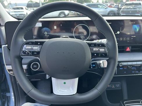 New 2025 Hyundai Ioniq 5 SE image 13