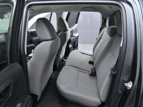 Used 2023 Toyota Tacoma SR AWD/4WD image 29