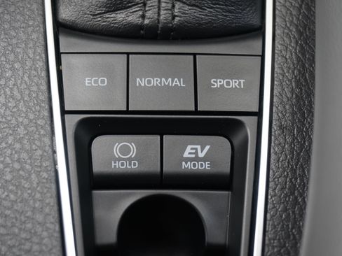 Used 2019 Toyota Avalon XSE w/ All Weather Liner Package FWD image 21