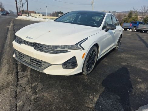 Used 2023 Kia K5 GT-Line image 3