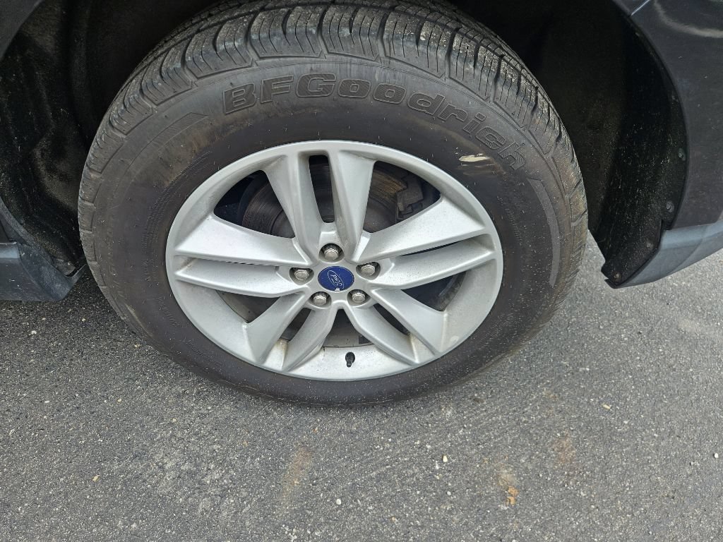 Used 2016 Ford Edge SEL AWD/4WD image 21