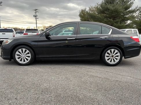 Used 2014 Honda Accord EX image 4
