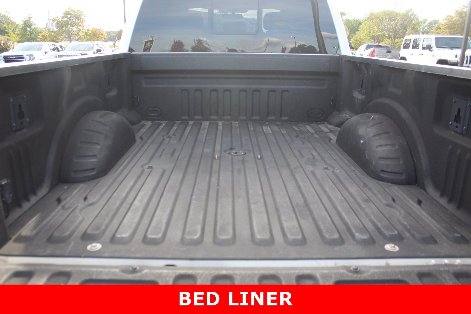 Used 2019 Ford F250 Lariat w/ Lariat Value Package AWD/4WD image 9