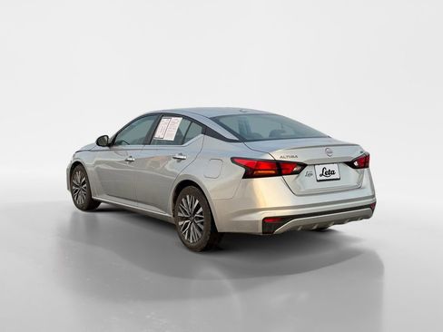 Used 2023 Nissan Altima 2.5 SV image 6