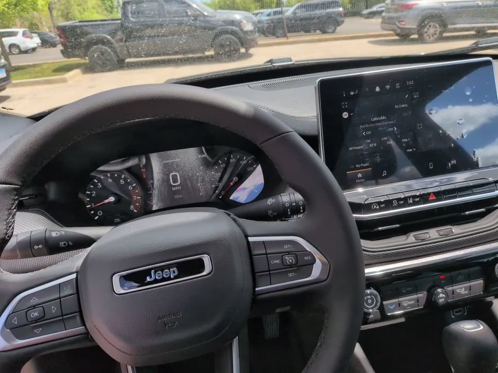 New 2026 Jeep Compass Latitude AWD/4WD image 20