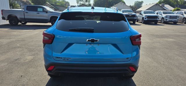 New 2026 Chevrolet Trax LT w/ Driver Confidence Package FWD image 5