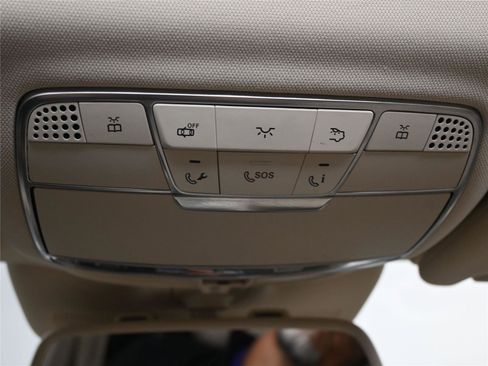 Used 2016 Mercedes-Benz S 550 Sedan image 17