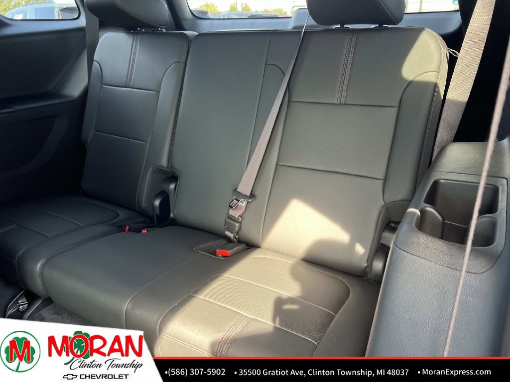 Certified 2023 Chevrolet Traverse RS w/ LPO, Floor Liner Package AWD/4WD image 12