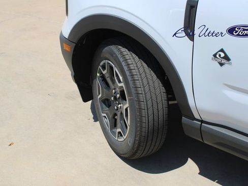 New 2026 Ford Bronco Sport Outer Banks w/ Outer Banks Tech Package+ AWD/4WD image 5