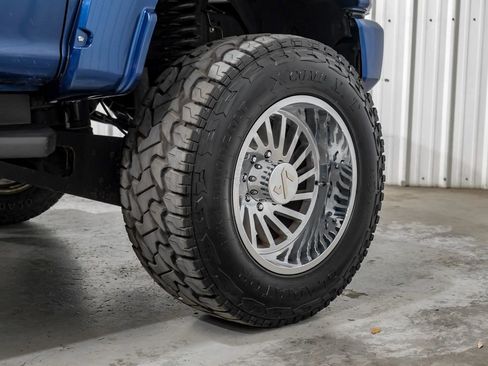 Used 2022 Ford F250 Lariat w/ Chrome Package image 62