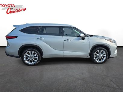Used 2021 Toyota Highlander Limited