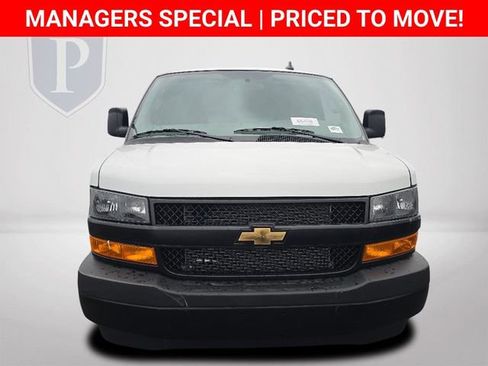 New 2025 Chevrolet Express 2500 Extended w/ Driver Convenience Package image 12