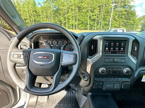 New 2025 GMC Sierra 3500 Pro w/ Convenience Package image 17
