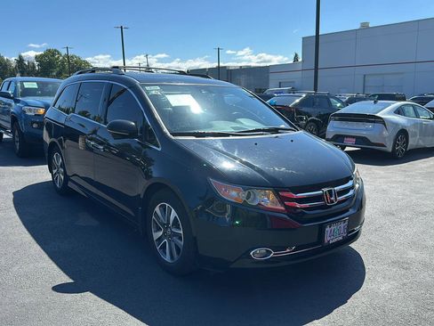 Used 2014 Honda Odyssey Touring image 7