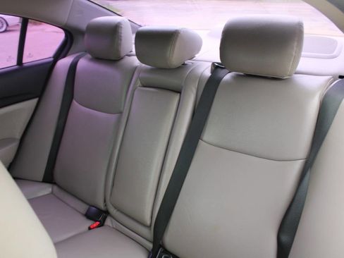 Used 2014 Honda Civic EX image 17