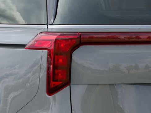 New 2026 Kia Carnival SX FWD image 11