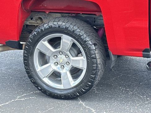 Used 2018 Chevrolet Silverado 1500 LT w/ All Star Edition image 5