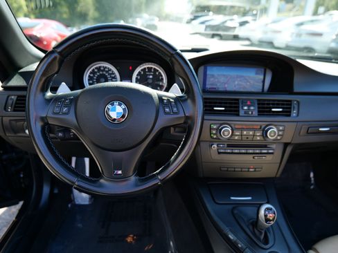 Used 2013 BMW M3 Convertible image 17