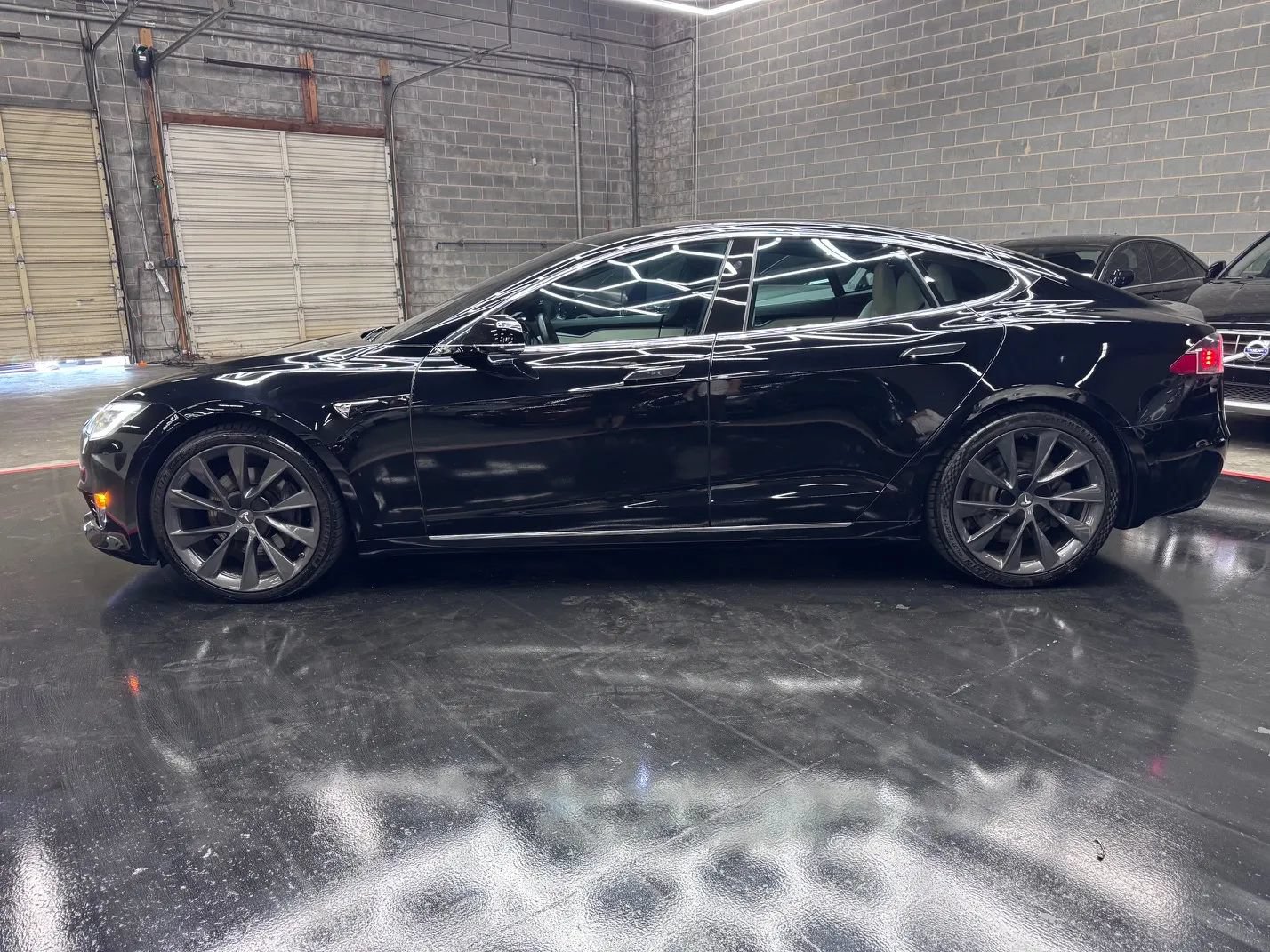 Used 2020 Tesla Model S Long Range Plus AWD/4WD image 6