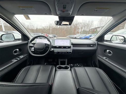 Used 2023 Hyundai Ioniq 5 Limited image 23