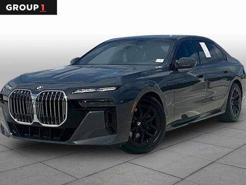 Used 2024 BMW 740i w/ Executive Package RWD image 1