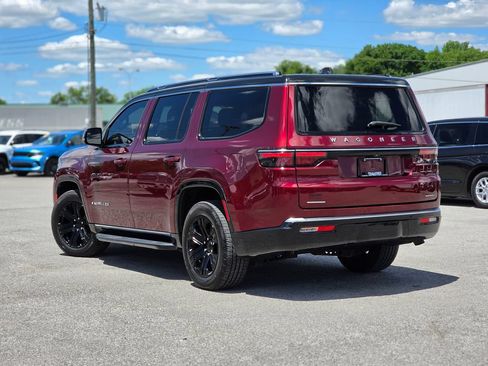 Certified 2022 Jeep Wagoneer Series III w/ Convenience Group I AWD/4WD image 5