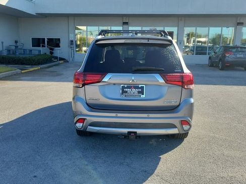 Used 2018 Mitsubishi Outlander SEL image 5