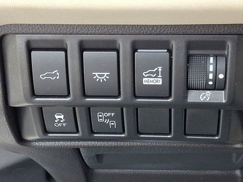 Used 2020 Subaru Ascent Touring AWD/4WD image 28