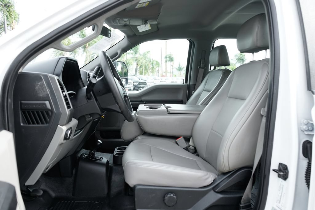 Used 2019 Ford F550 4x4 Crew Cab Super Duty image 18