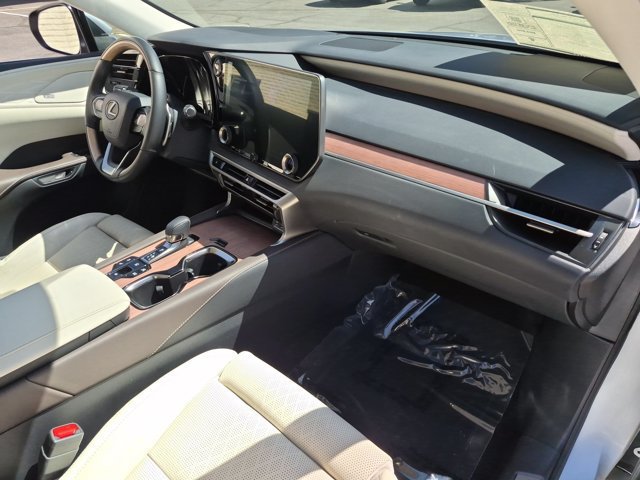 Used 2024 Lexus RX 450h AWD w/ Convenience Package image 34