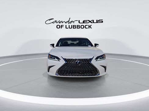 Certified 2025 Lexus ES 300h w/ Premium Package image 3