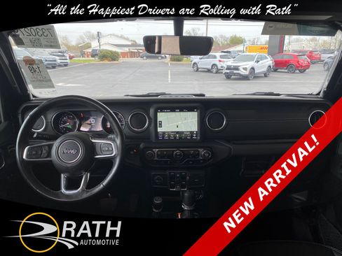 Used 2023 Jeep Wrangler Sahara w/ Cold Weather Group image 16