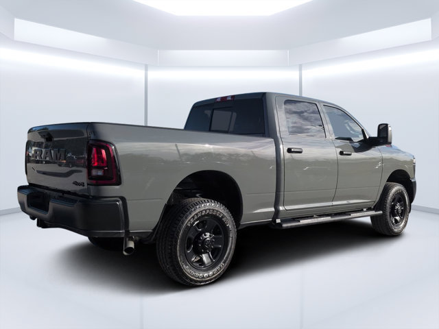 Used 2026 RAM 2500 Tradesman AWD/4WD image 3