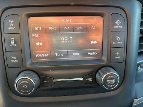 Used 2021 RAM 2500 Tradesman image 24