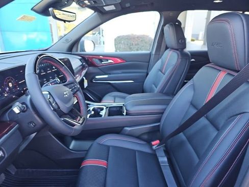 New 2026 Chevrolet Traverse RS w/ LPO, Floor Liner Package image 20