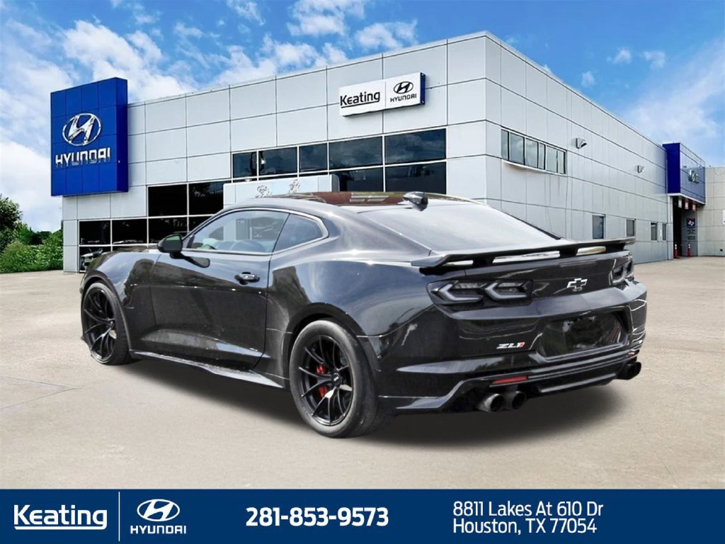 Used 2020 Chevrolet Camaro ZL1 RWD image 7