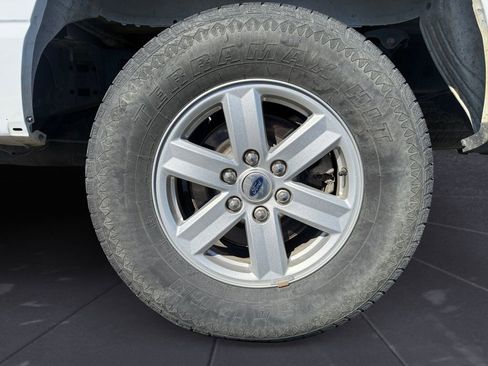 Used 2023 Ford F150 XLT image 14