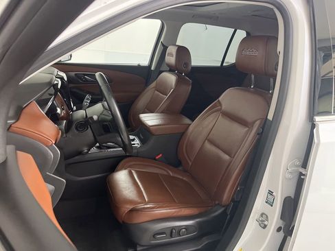 Used 2018 Chevrolet Traverse High Country image 19