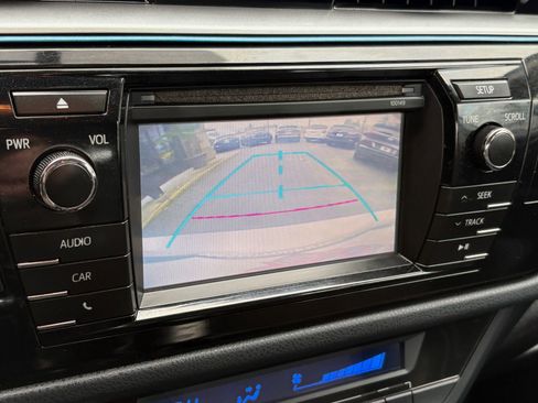 Used 2014 Toyota Corolla S image 30