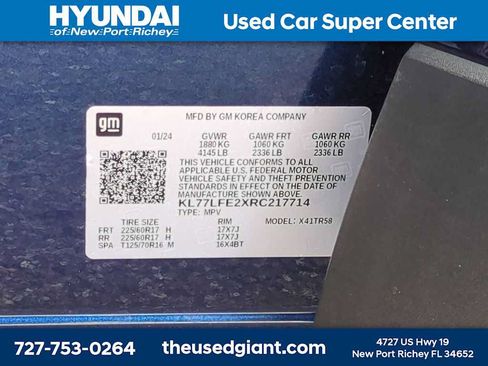 Used 2024 Chevrolet Trax LS FWD image 28
