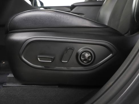 Used 2023 Jeep Grand Cherokee Altitude image 22