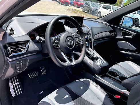 Used 2025 Acura RDX A-Spec image 18